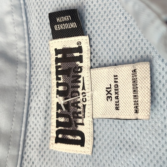 DULUTH TRADING COMPANY MEN'S LONG SLEEVE BUTTON UP RELAXED FIT UNTUCKED LENGTH - Picture 9 of 16